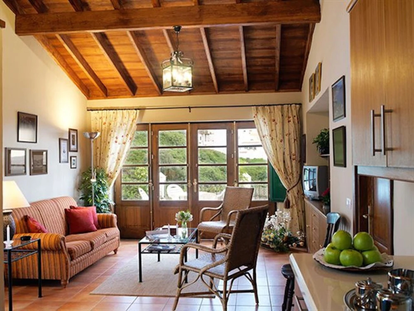 La Hacienda, Free Wifi+bbq