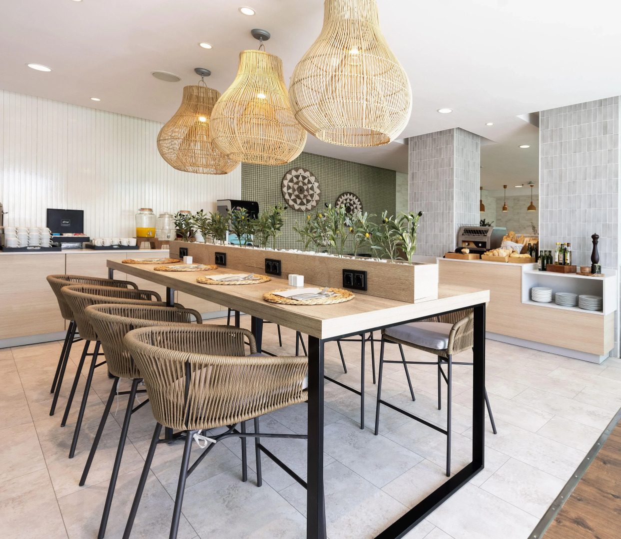 Отель Malaga Alameda Centro Affiliated by Meliá