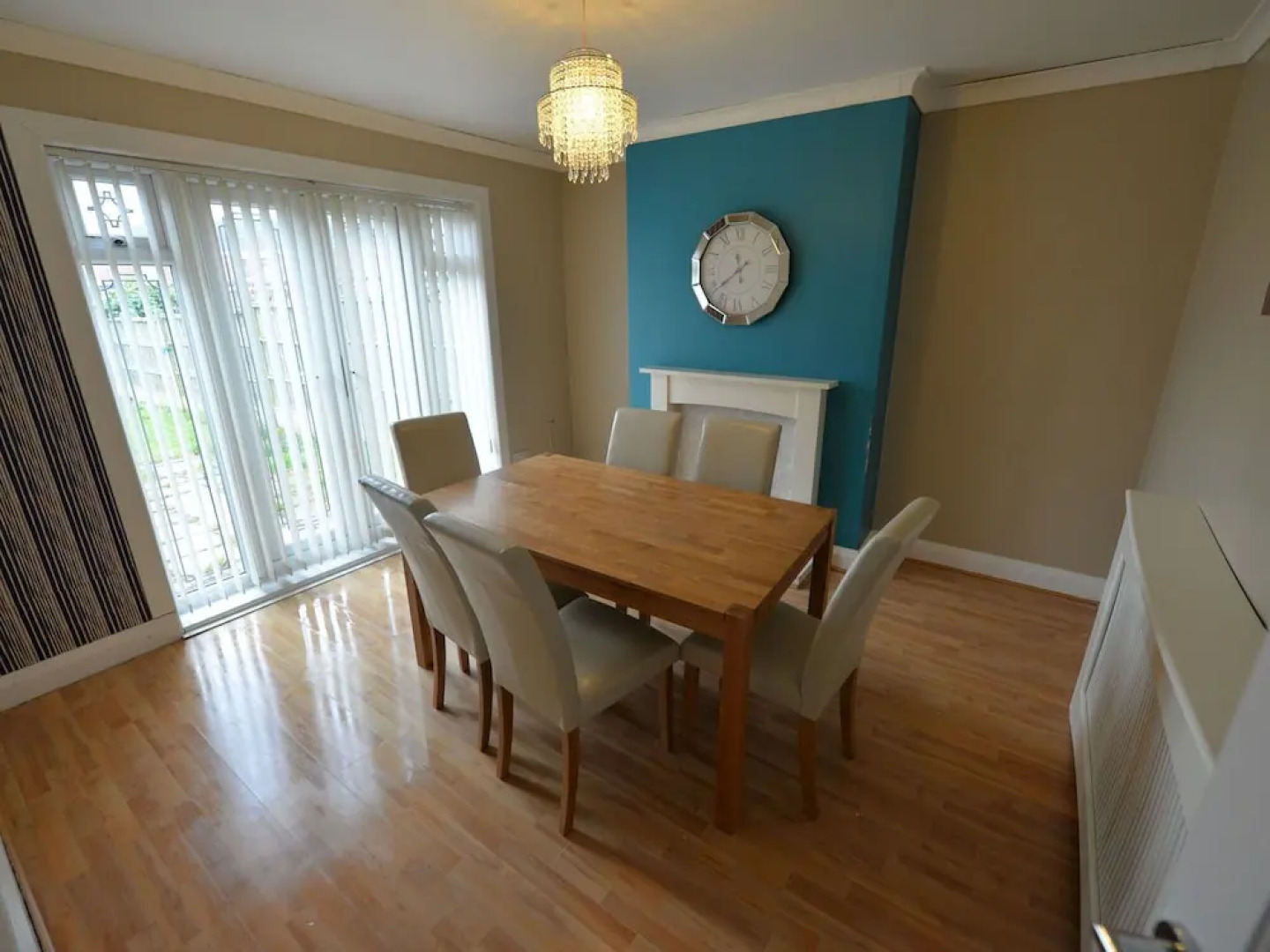 Boutique Hoiday Home In Coventry With Garden