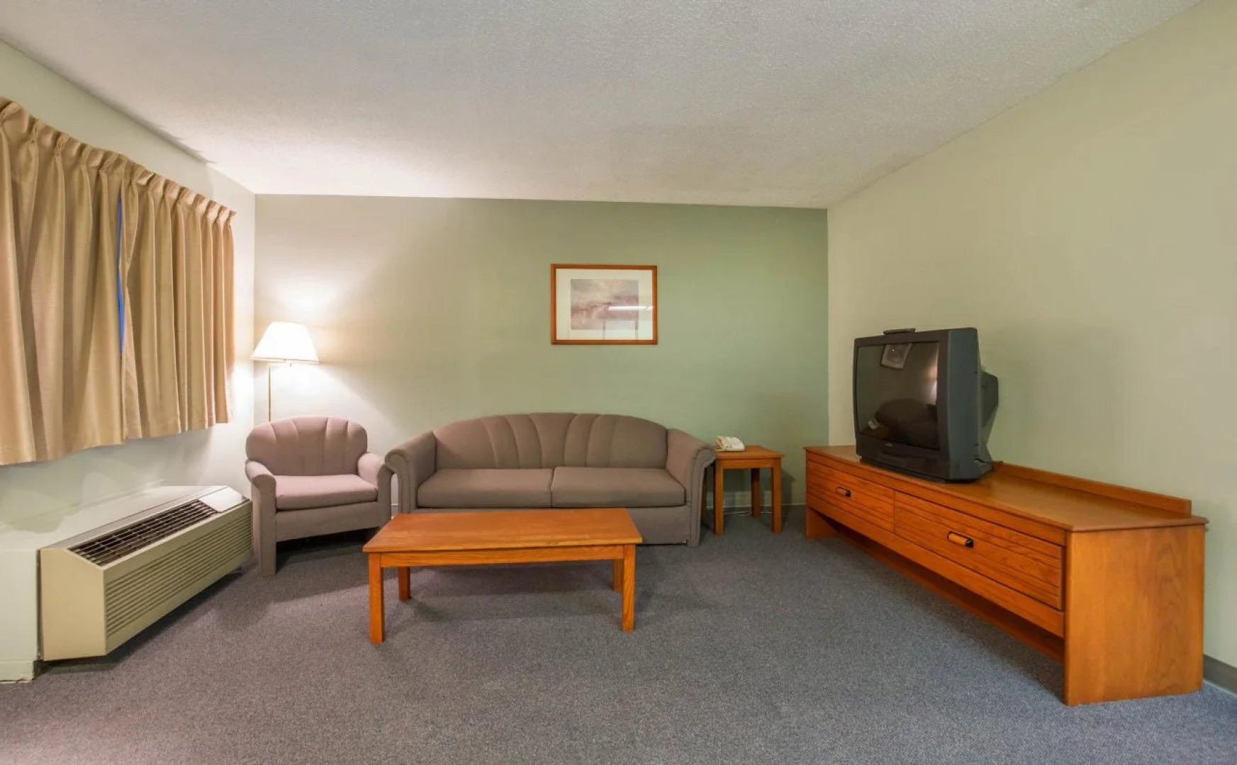 Econo Lodge Inn & Suites Cranbrook