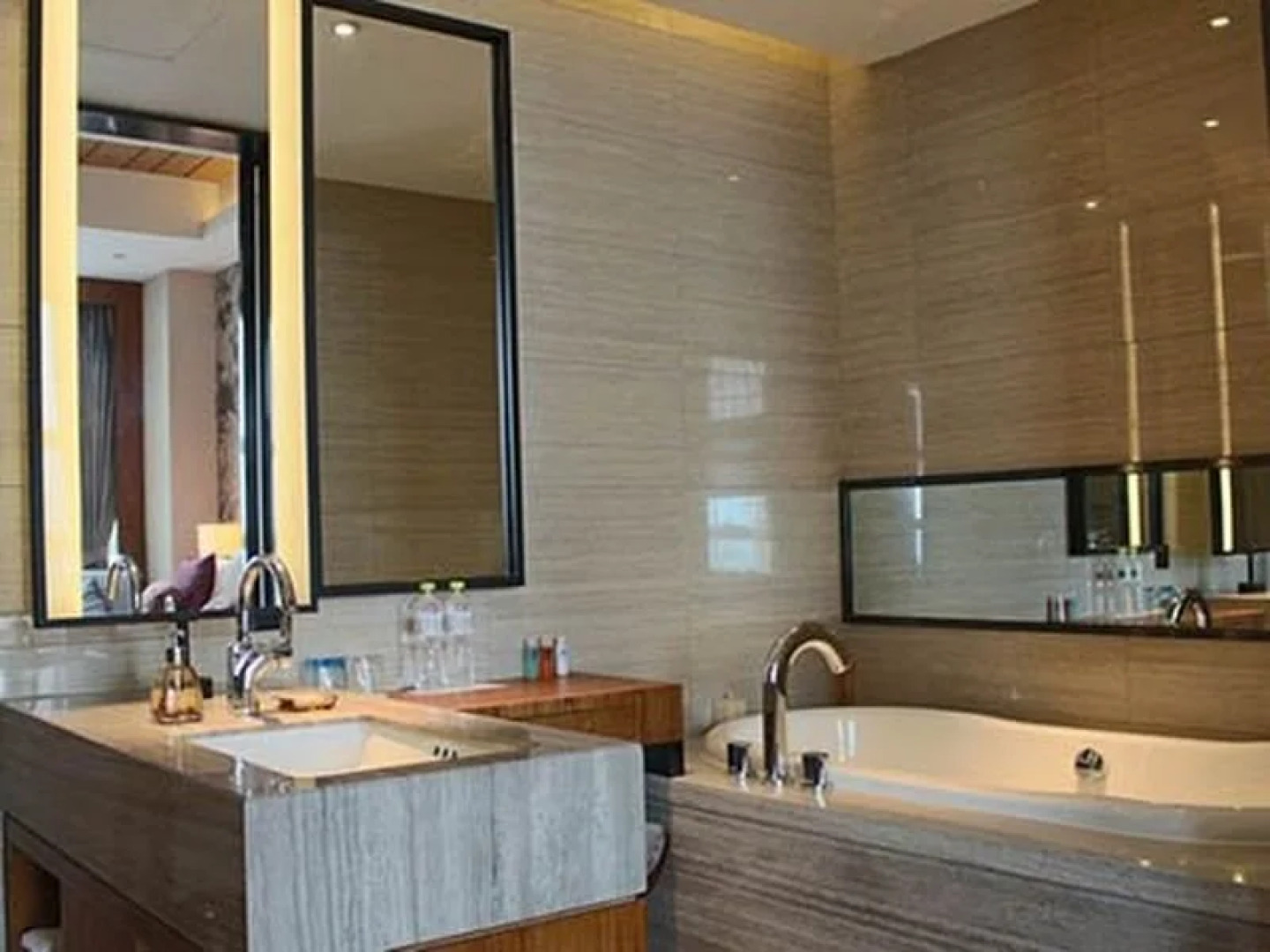 Huzhou Deqing Narada Boutique Hotel