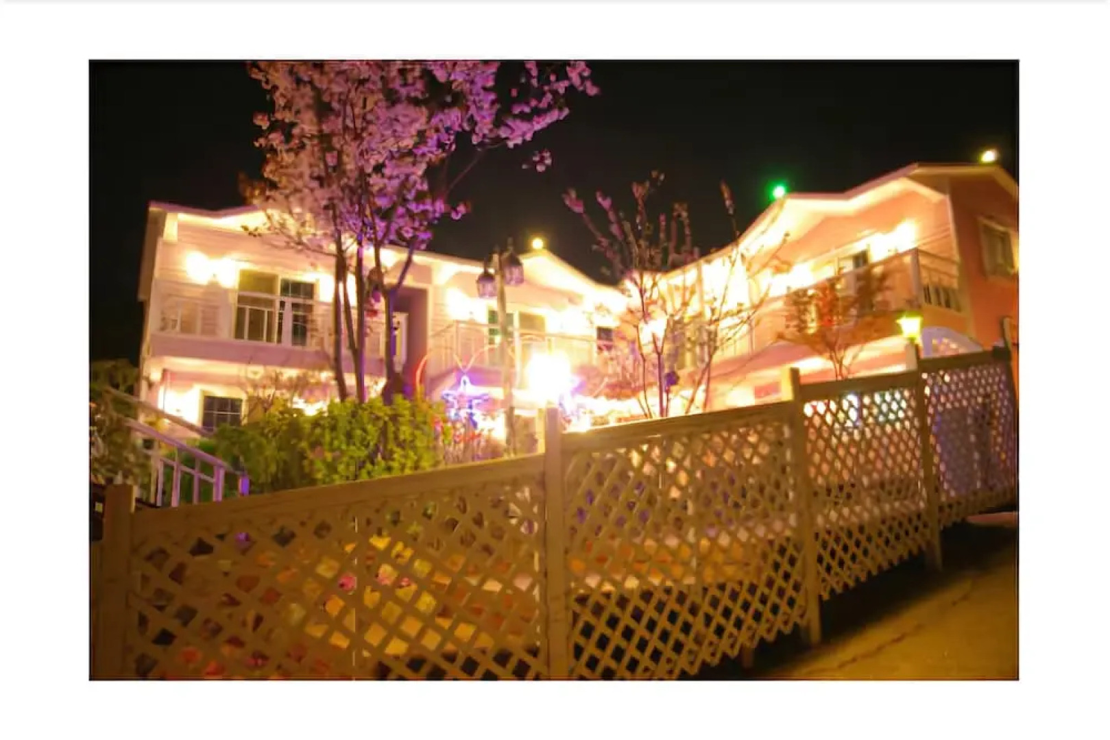 Hwaseong Happy House Prince Pension