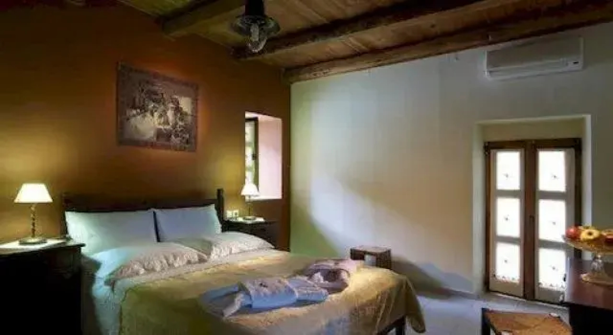 Petronikolis Traditional House