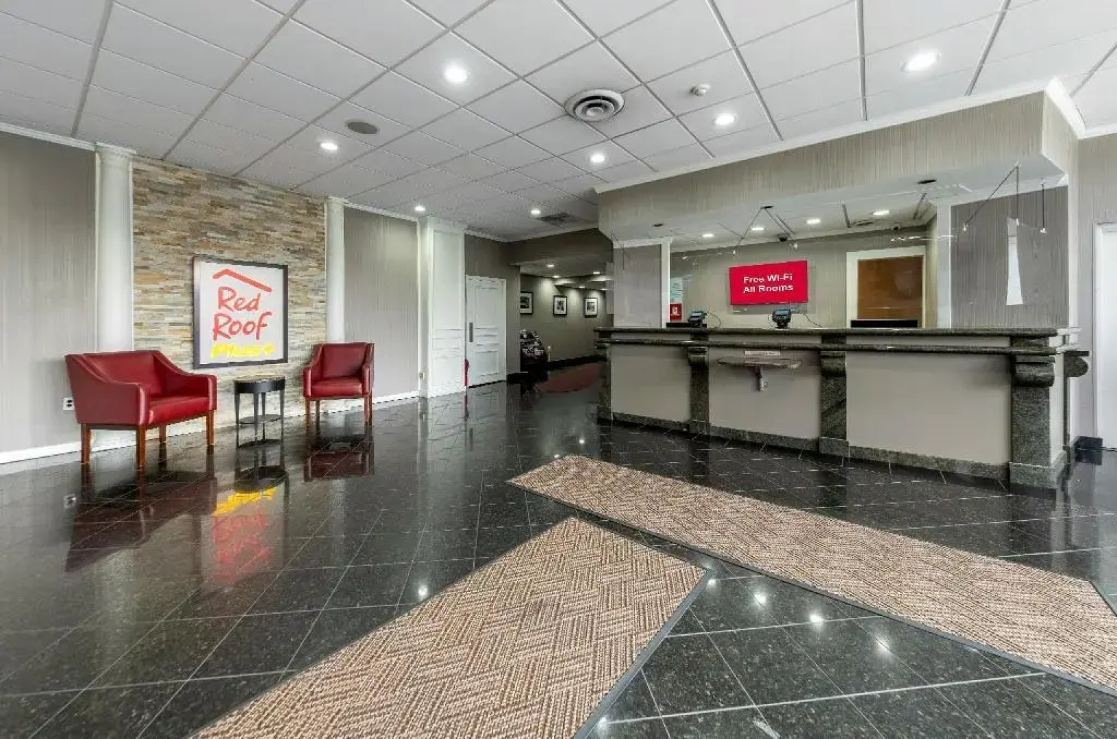 Red Roof PLUS+ Newark Liberty Airport - Carteret