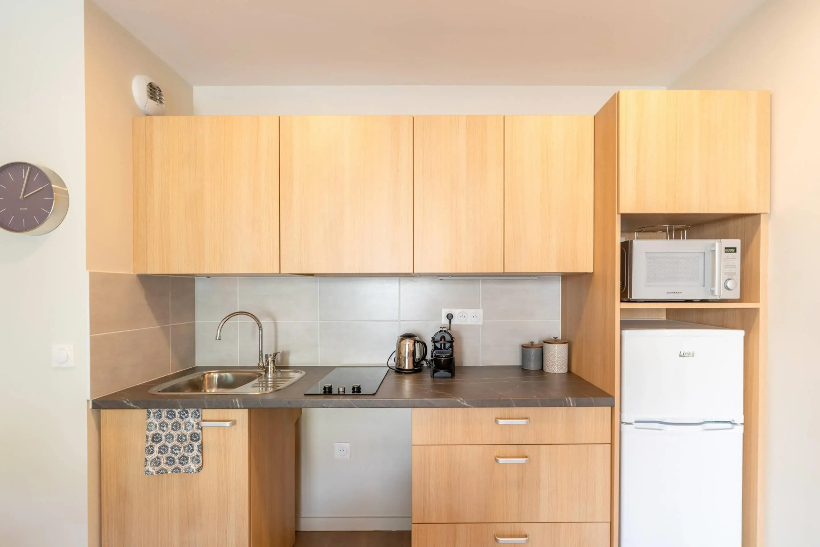 Quality Suites Villefontaine