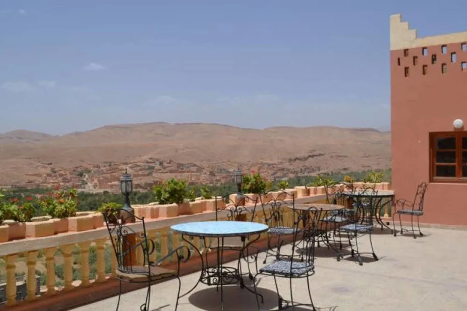 Hotel Al Manader