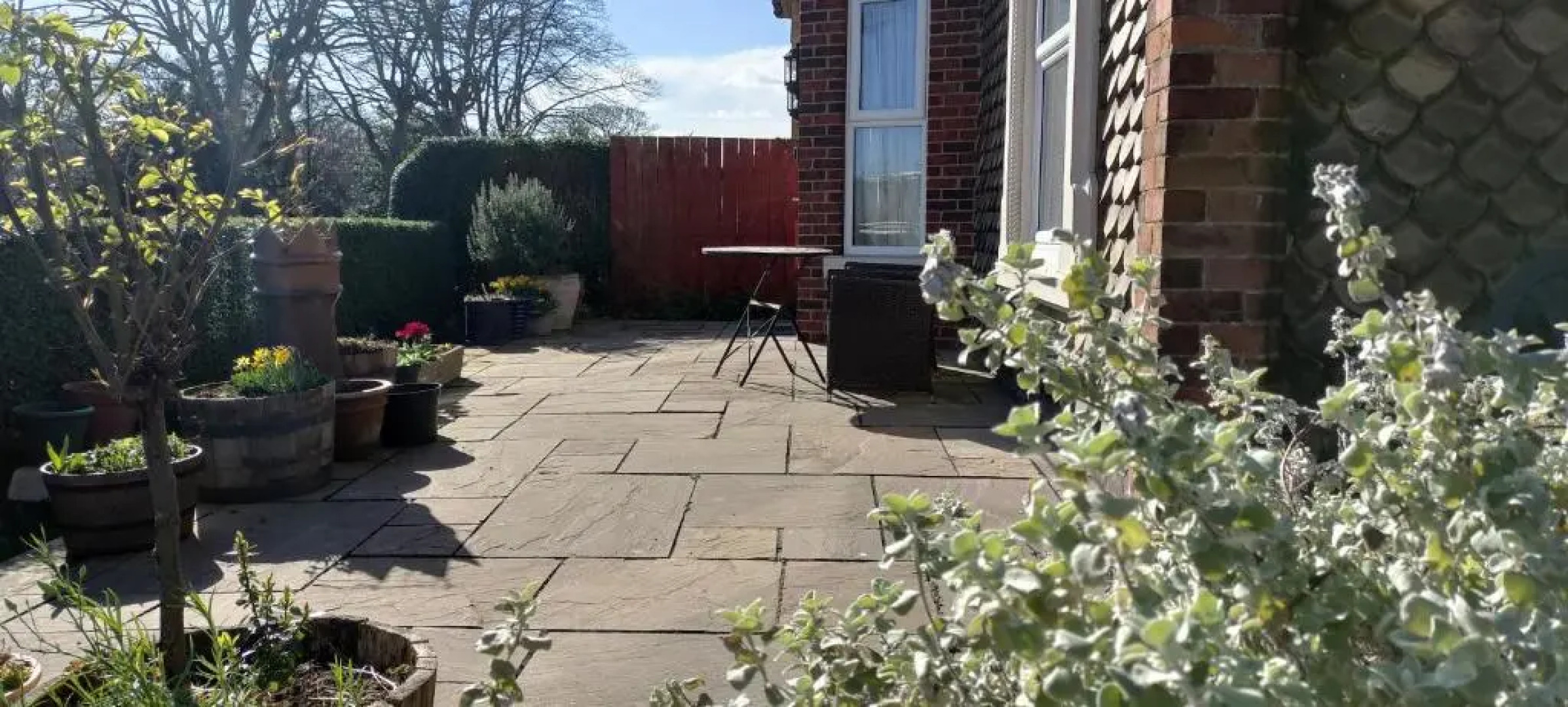 Fishtail House - Stylish Apartments minutes from the sea