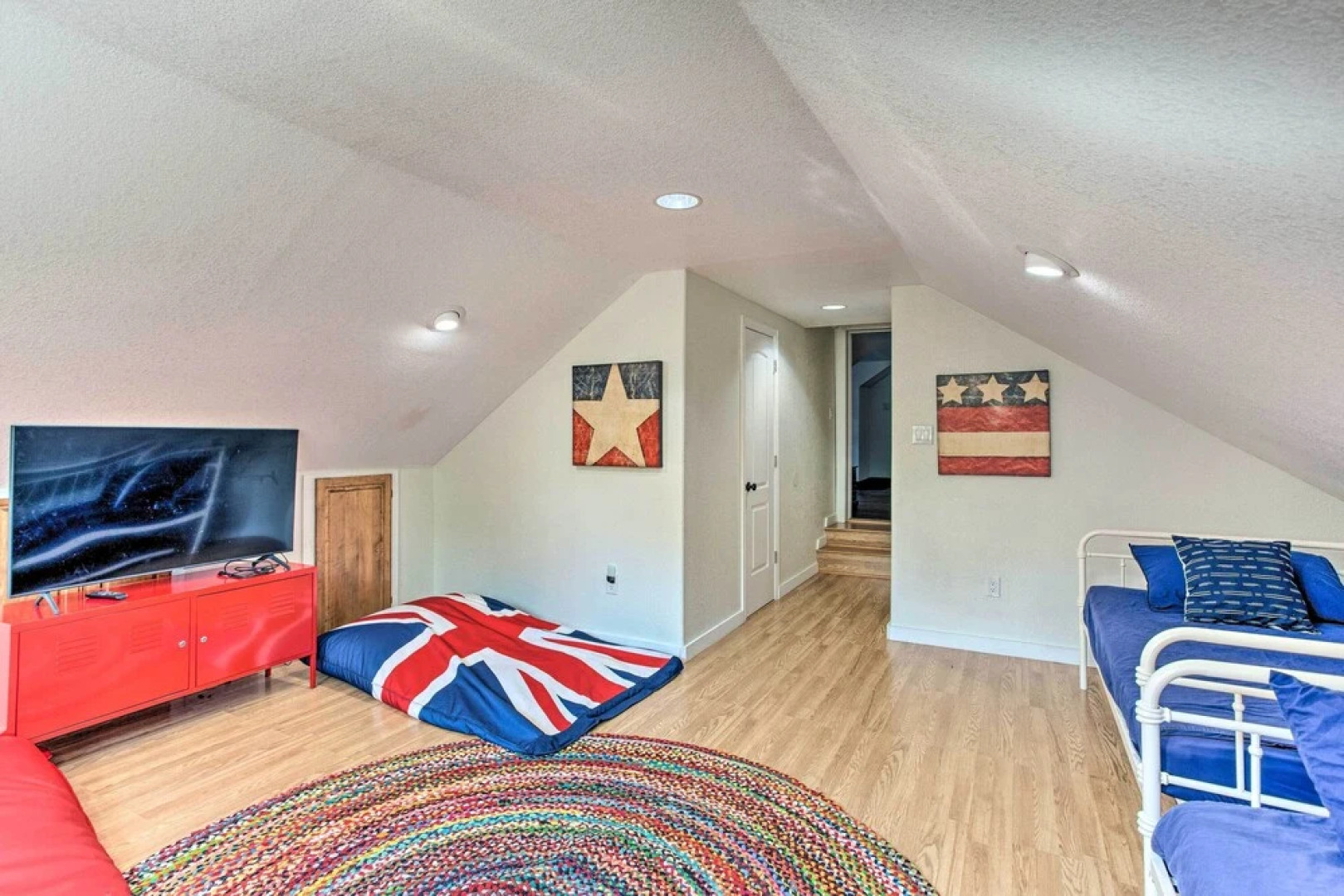 Tool Waterfront Home w/ Hot Tub & Fire Pit!