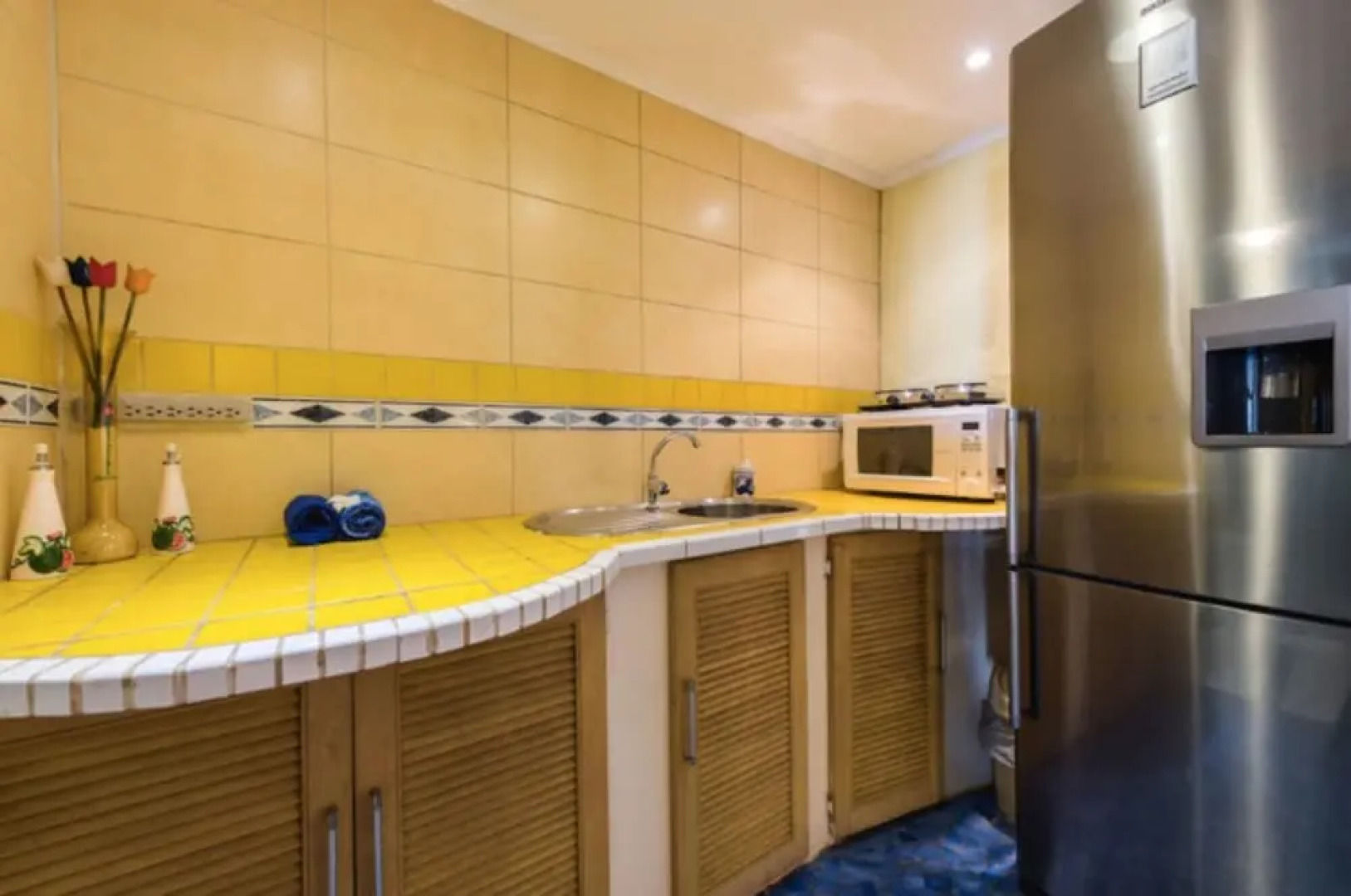 Sunflower Villa Studios By Cmd