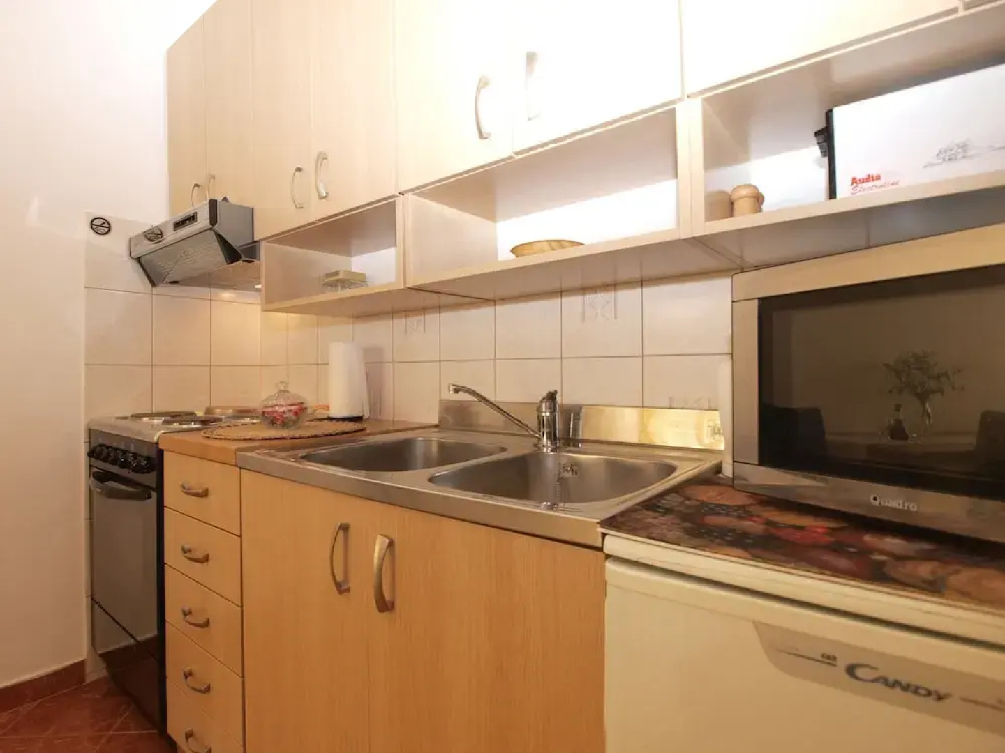 Apartment 91
