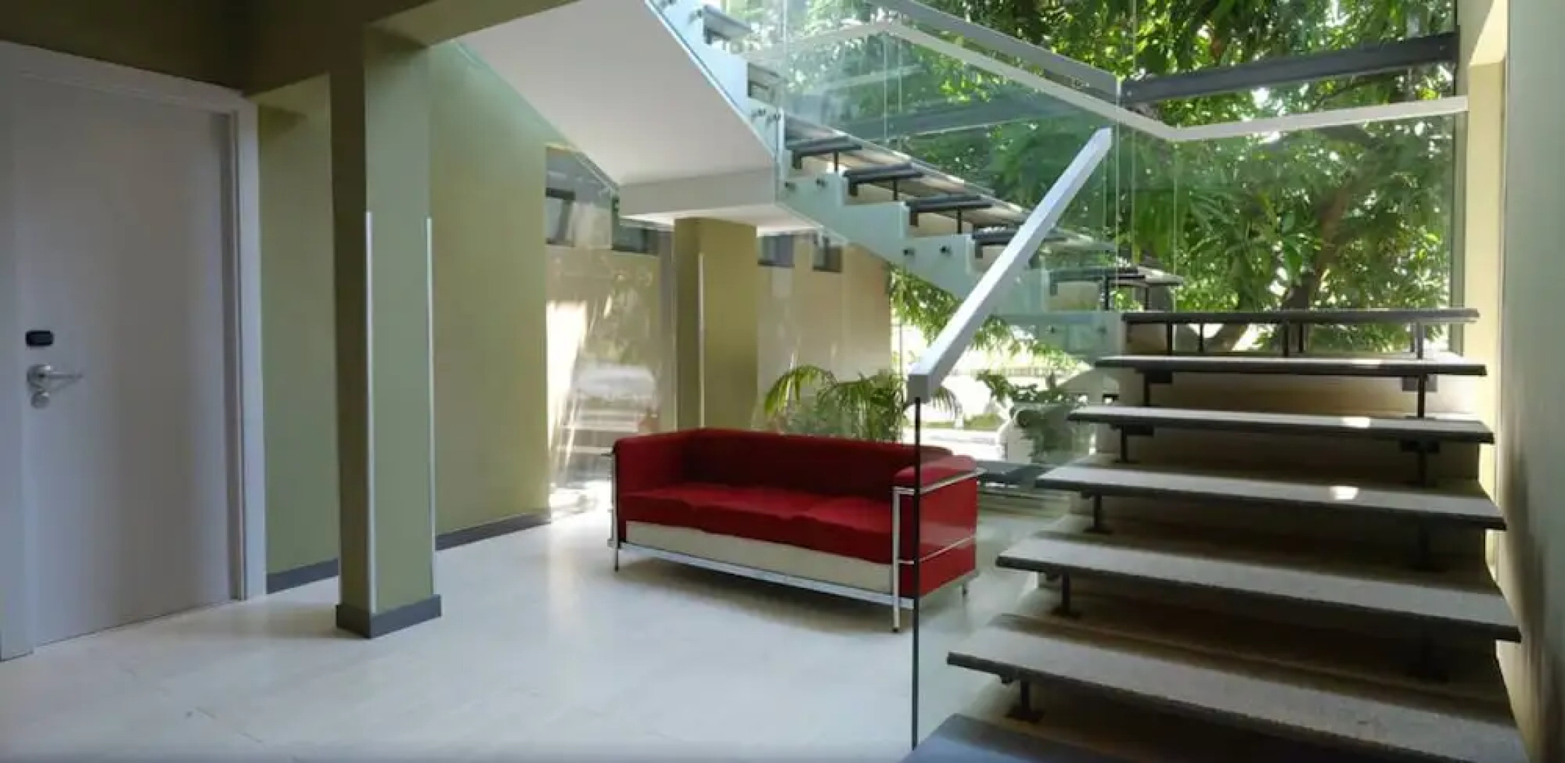 Magno Suites