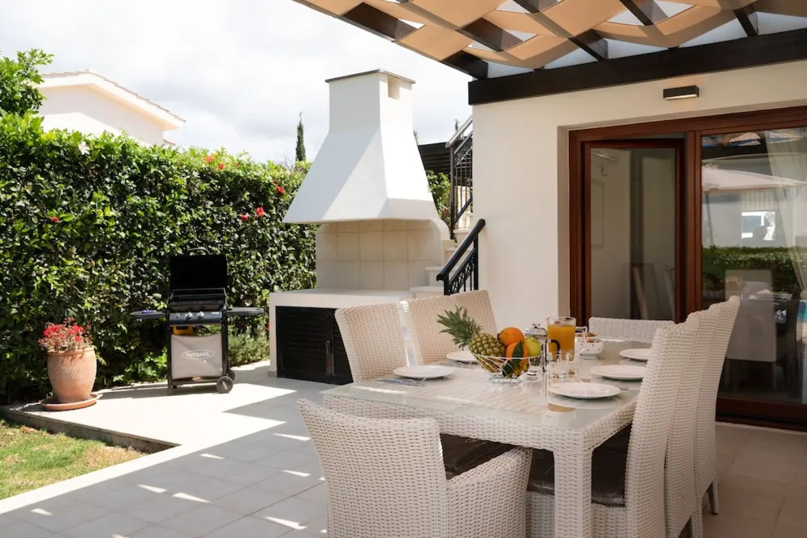 3 bedroom Villa Lara 11 with 10x5m private pool, within walking distance to resort village square