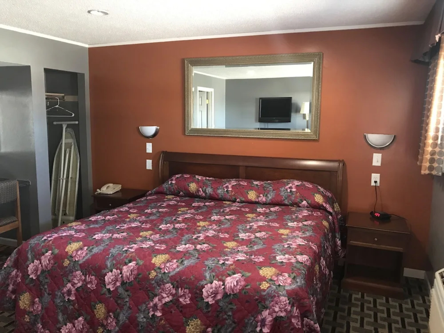 Economy Inn Motel