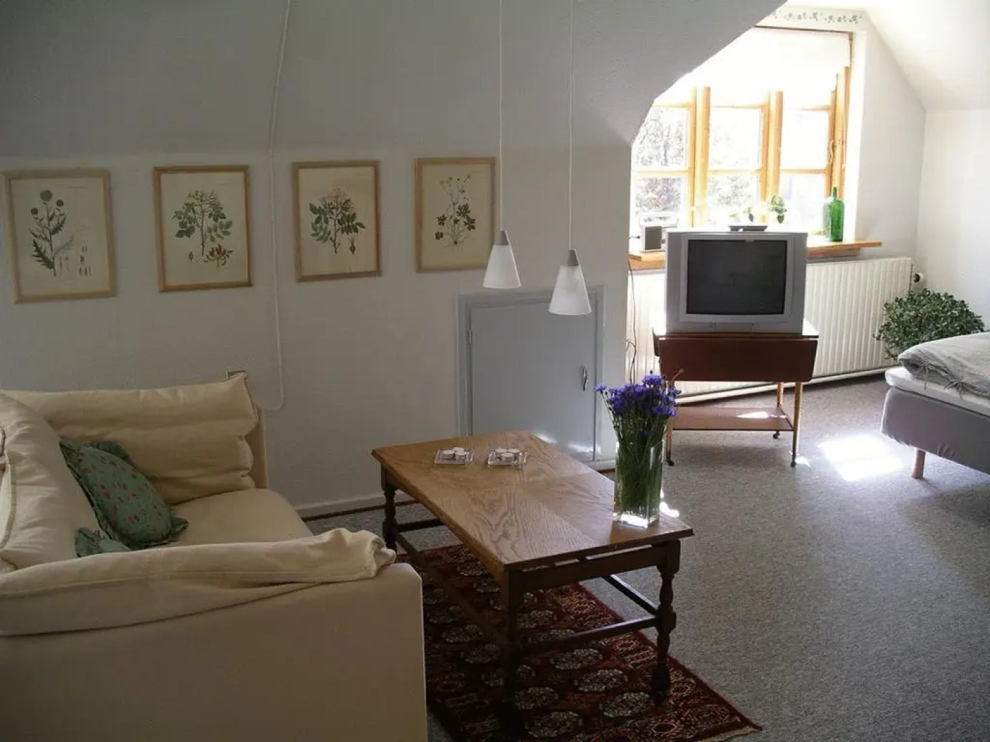 Lindebo Bed & Breakfast