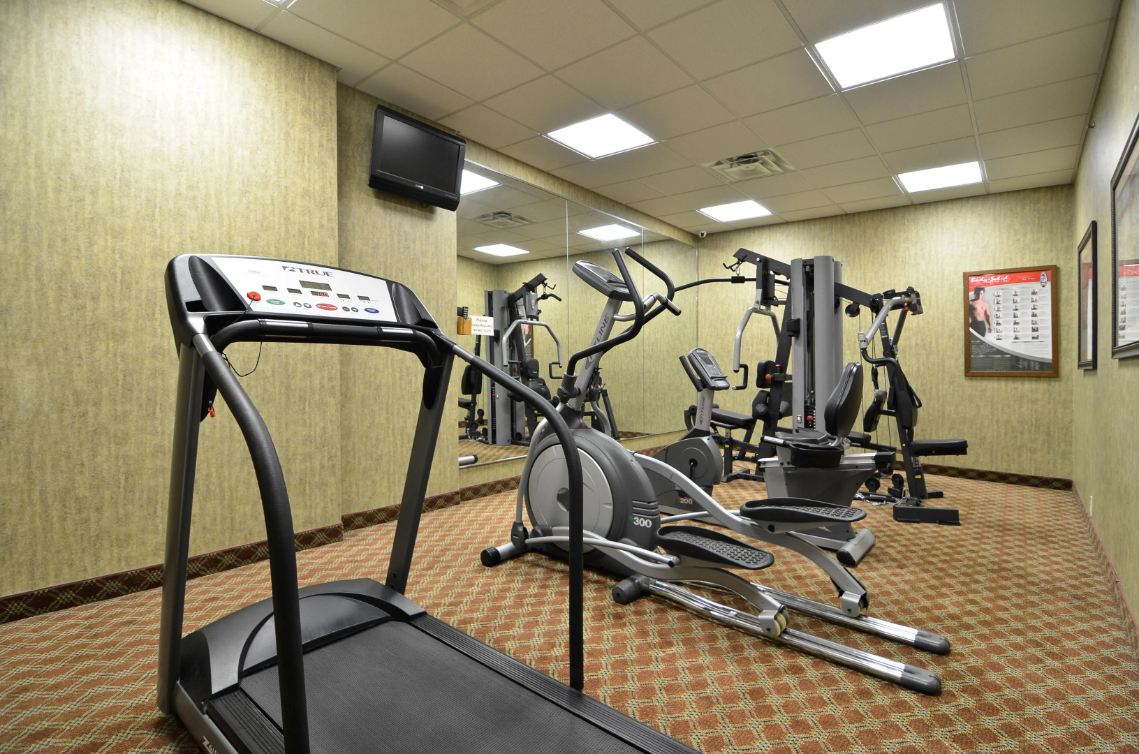 Best Western Plus Capital Inn