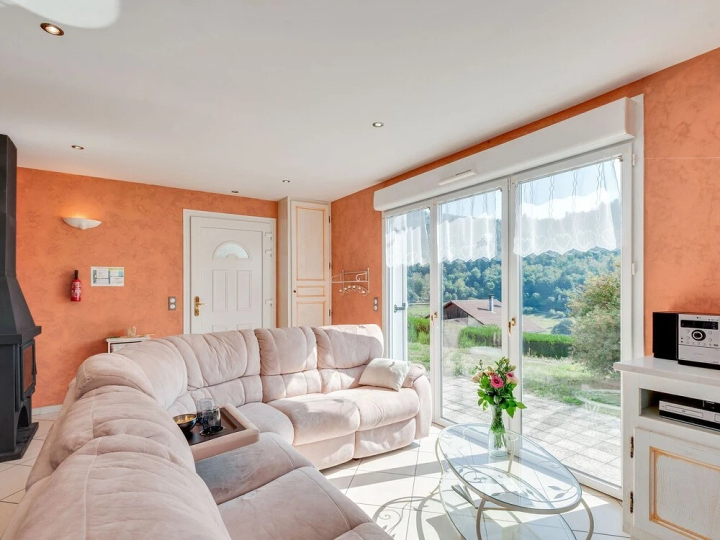 Beautiful, Modern Chalet Near to La Bresse