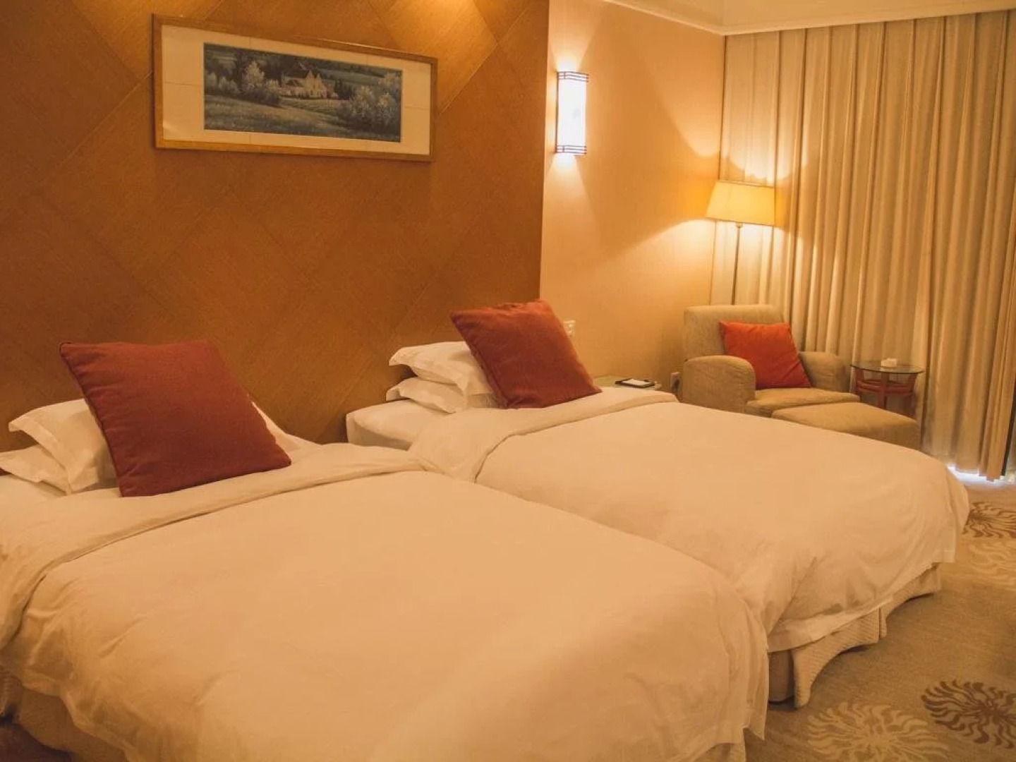 Rong Qiao Hotel