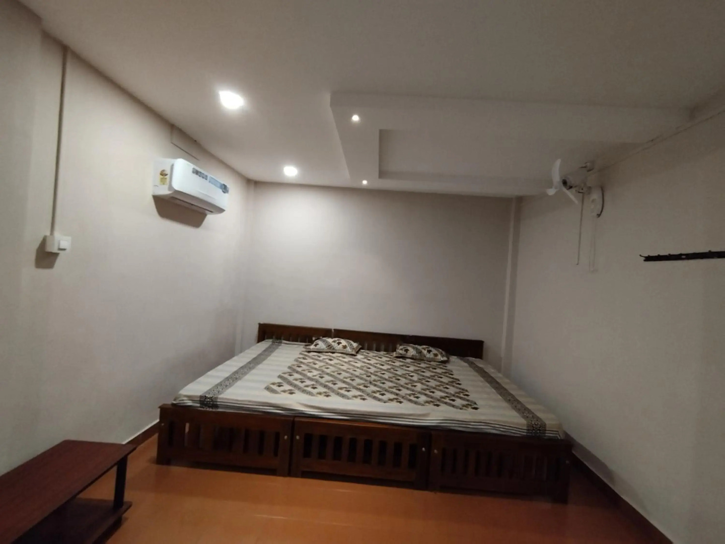 Azhar lodge koyilandy