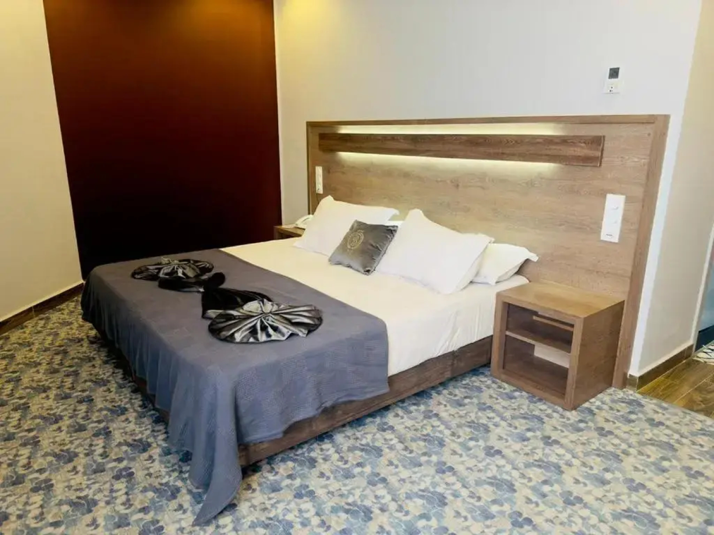 Blue Sky Hotel Oran