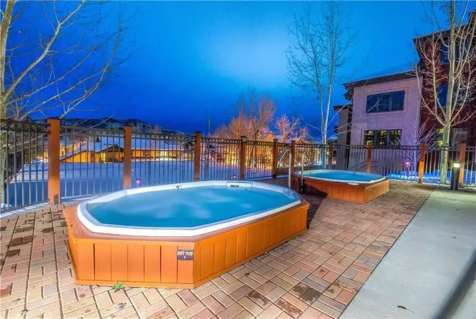 3105 Champagne Lodge,Trappeurs