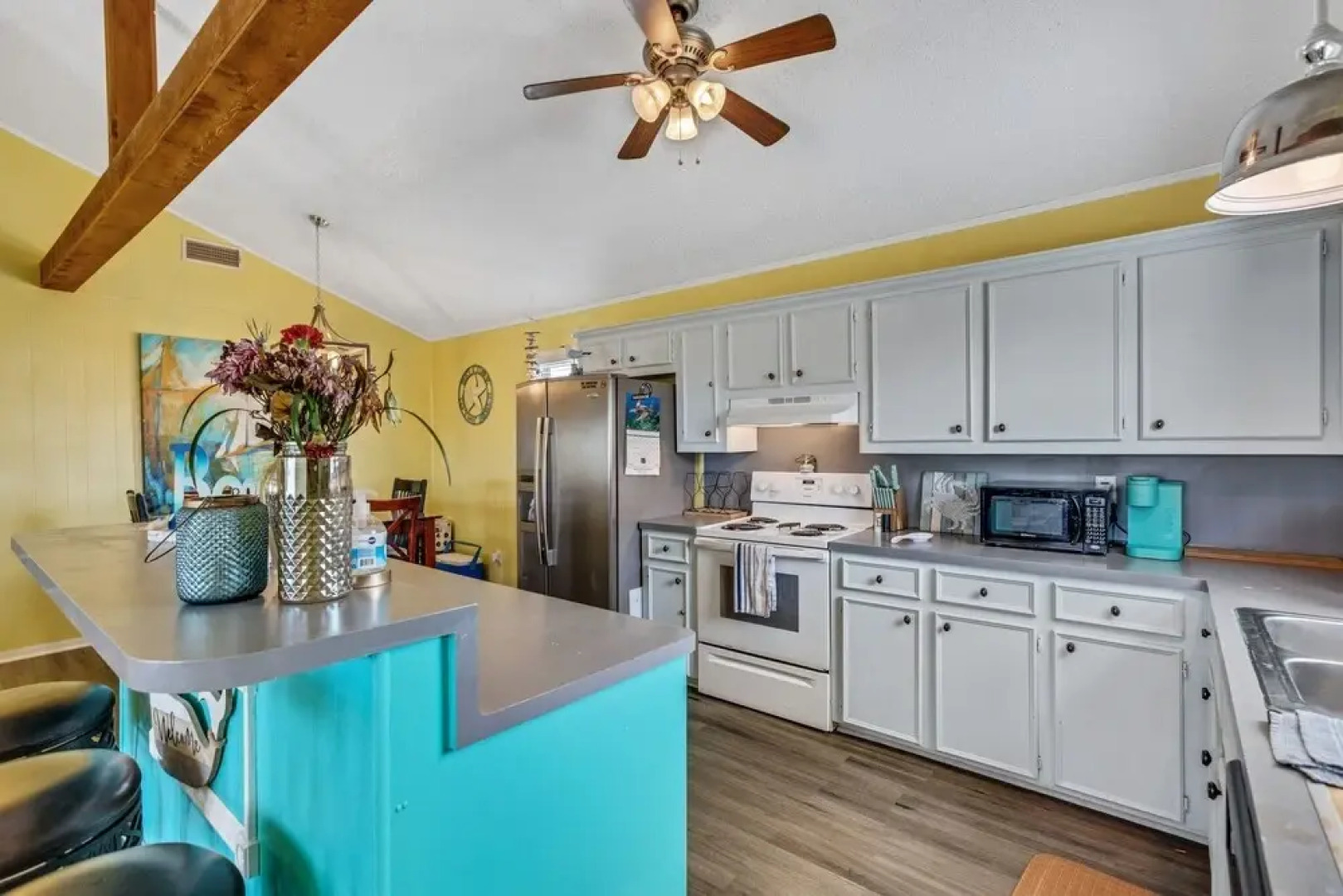 Jamaican Me Happy In Jamaica Beach 4 Bedroom Home by Redawning