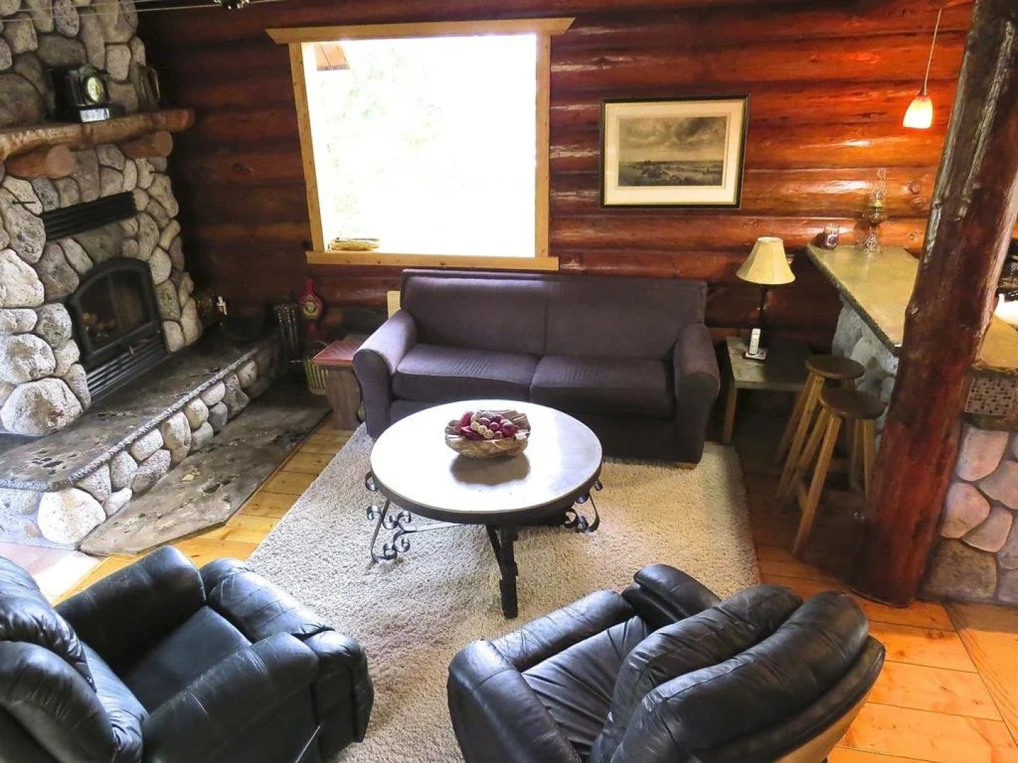 Handsome Dan's at Otter Point