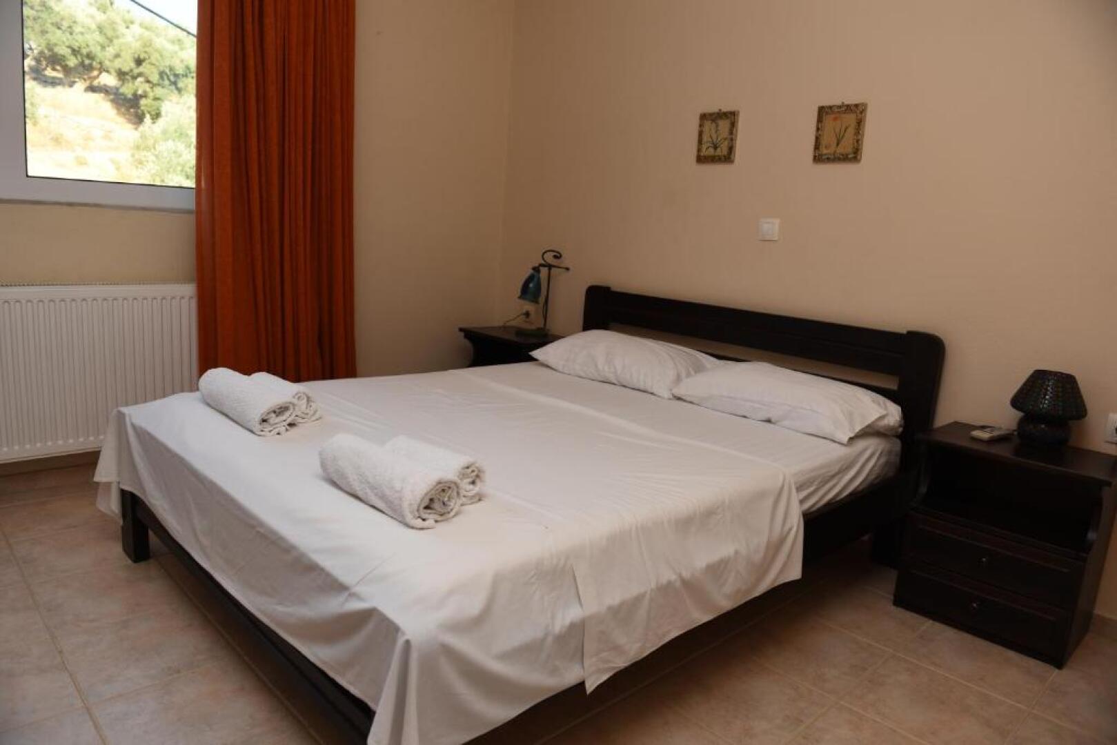 Antonis Studios & Apartments