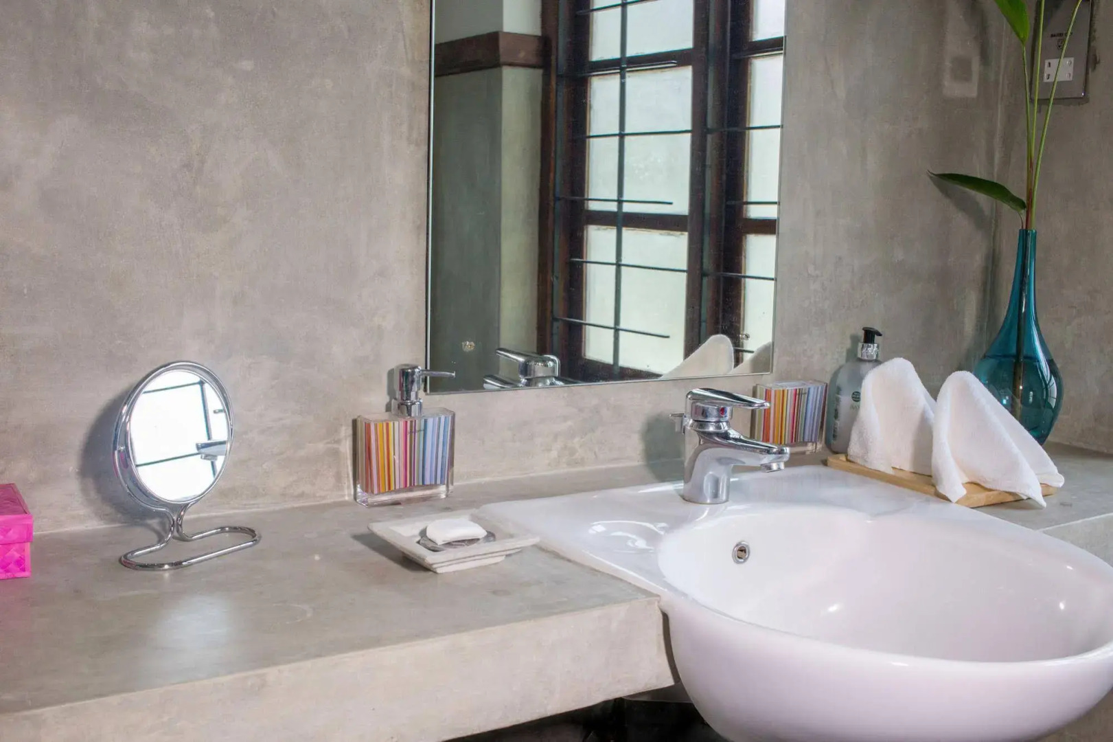 Ceylon Tea Bungalows