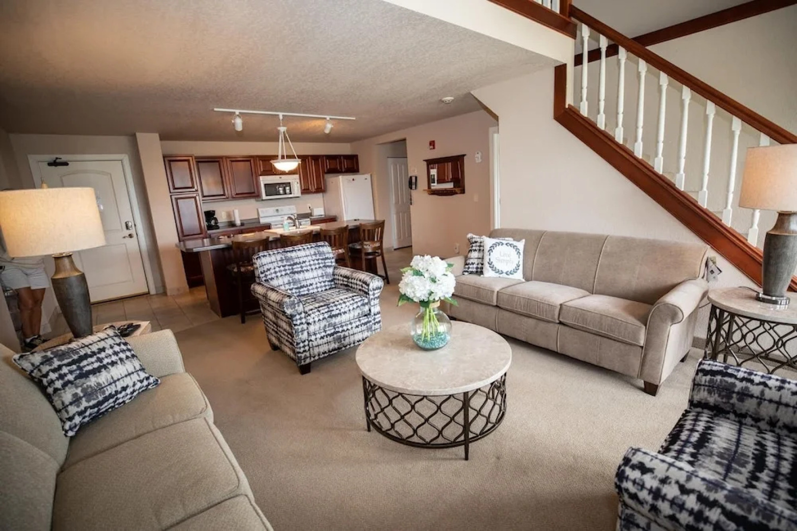 Unit 301 3 BD/ 3 BA Condo 3 Bedrooms 3 Bathrooms Condo