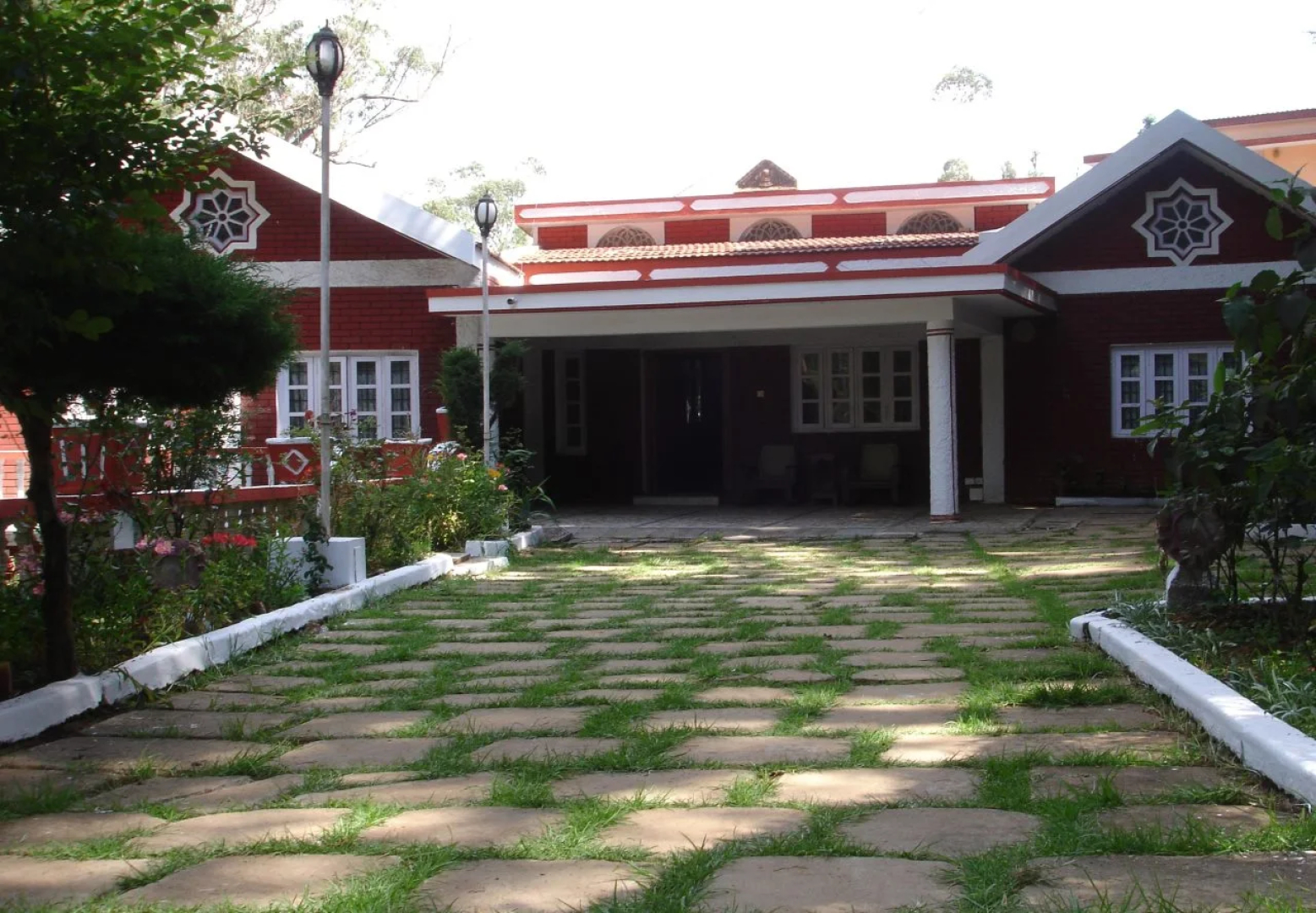The Red House