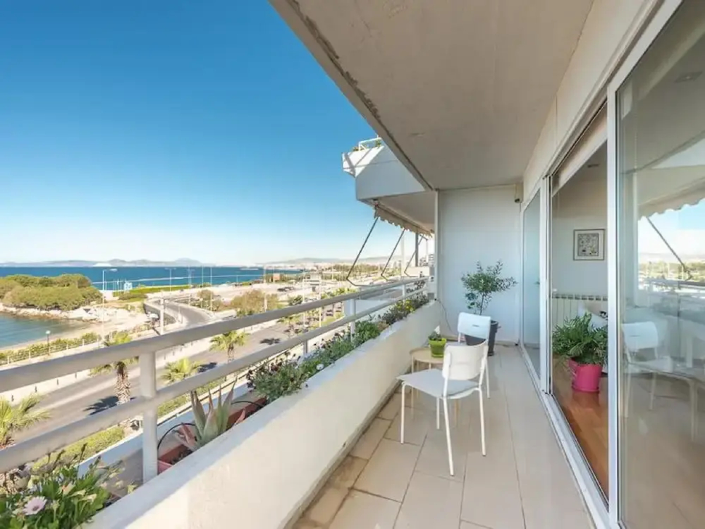 Adelos Coastal Chic by the Sea - Athens Riviera