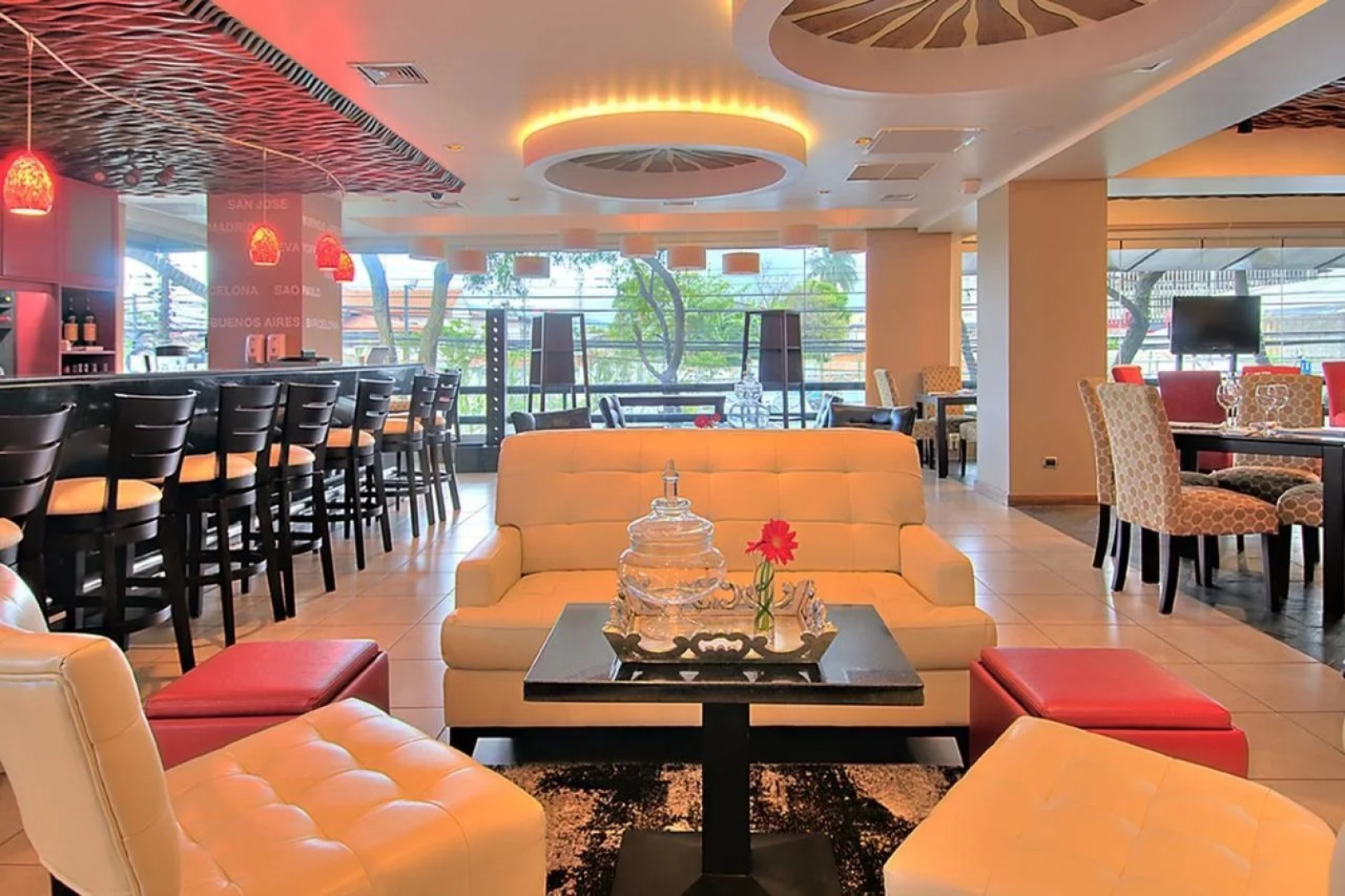 Tryp San Jose Sabana