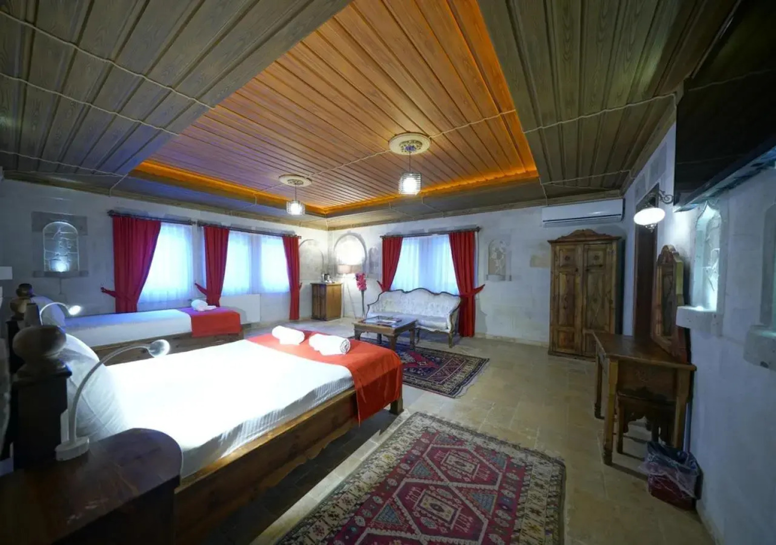 ShoeString Stone House