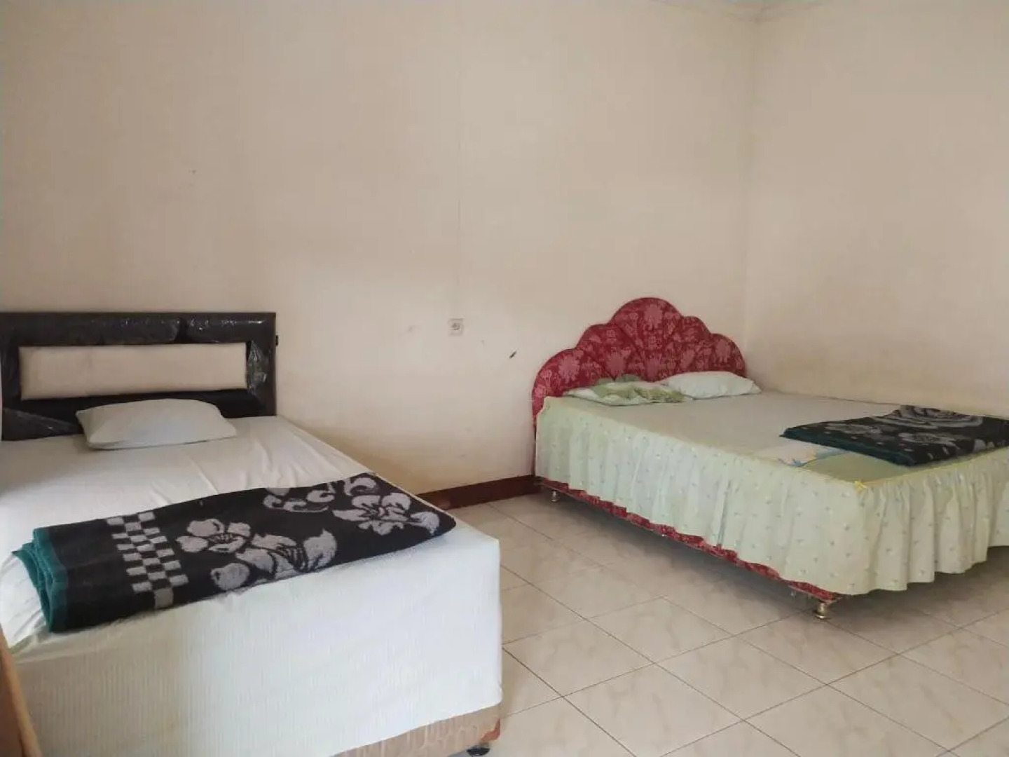 OYO 91061 Hotel Glory Tarutung