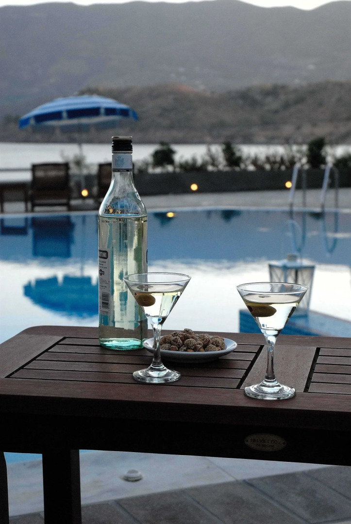 Golden View Beach Hotel