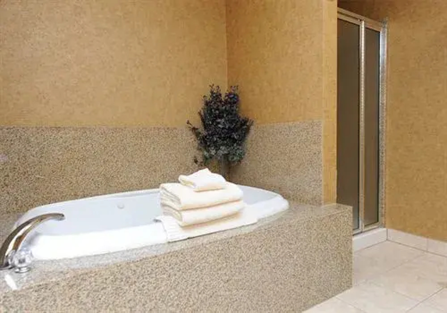 The Grand Hotel - Salem