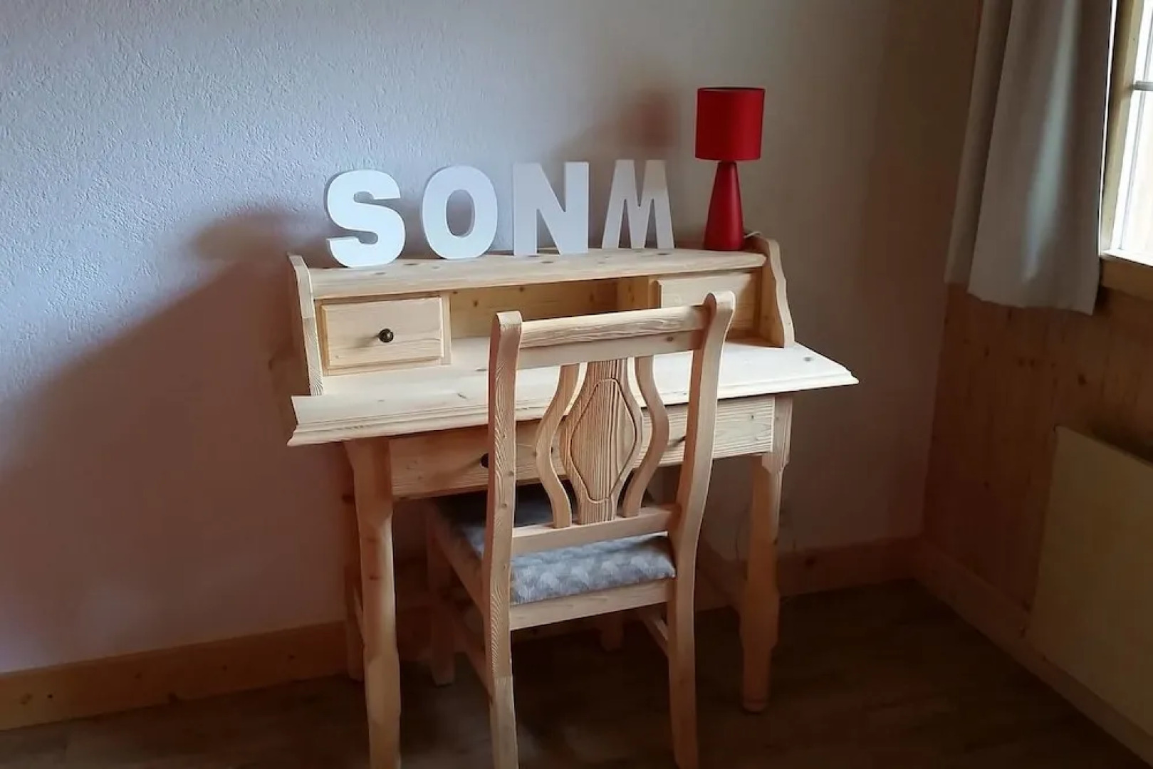 Sweet and Modern Chalet