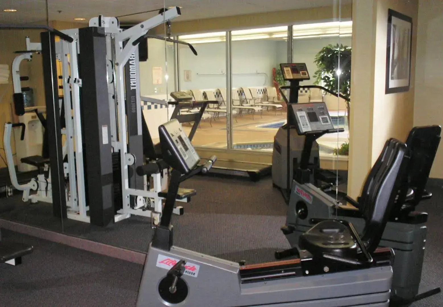 Staybridge Suites Pittsburgh Airport by IHG