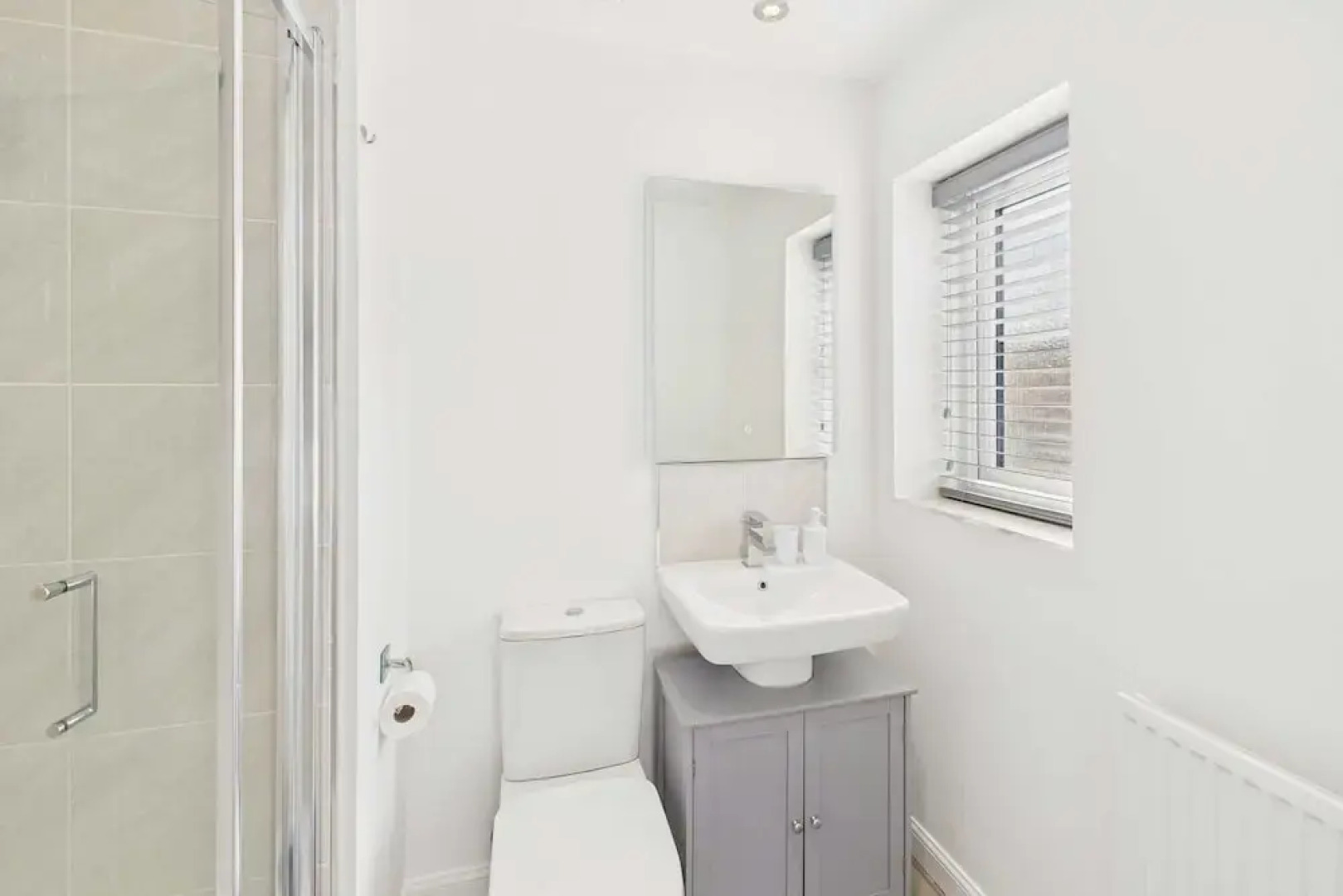 Host Stay Orient House