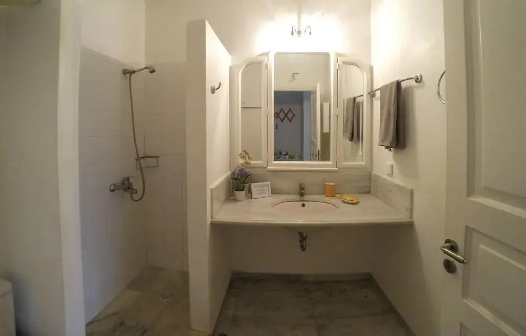 Nice Home in Porto Heli Ermioni With Wifi and 2 Bedrooms