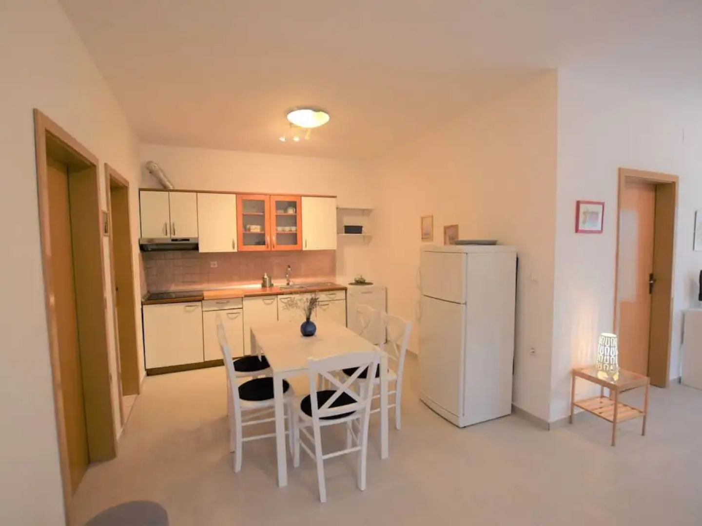 Home With a Private Terrace in a Quiet Area, Near the Sea