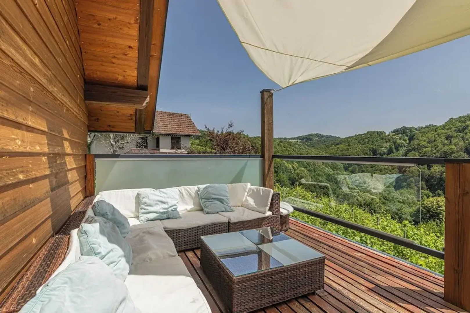 Luxury Vineyard Retreat Matej