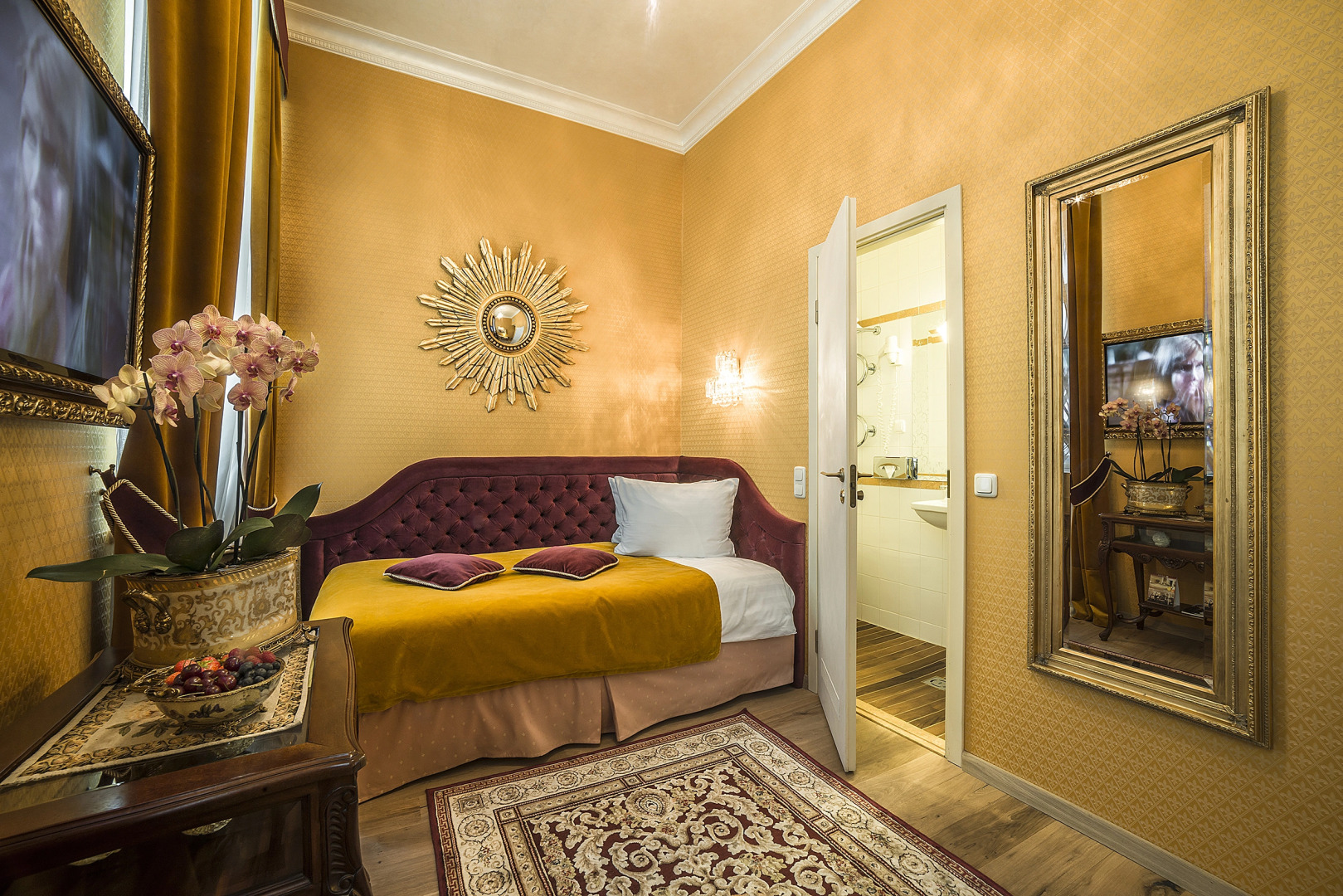 Отель и ресторан IMPERIAL (бывший Ramada)