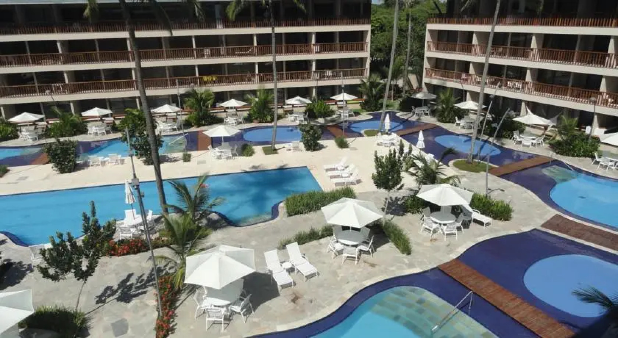 Flat Muro Alto - Nannai Residence