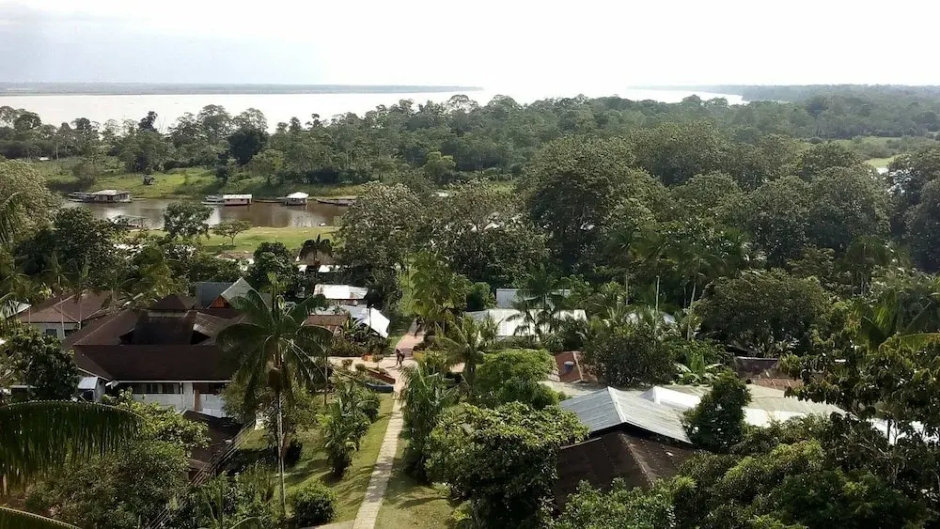 Tauma Hostal & Camping