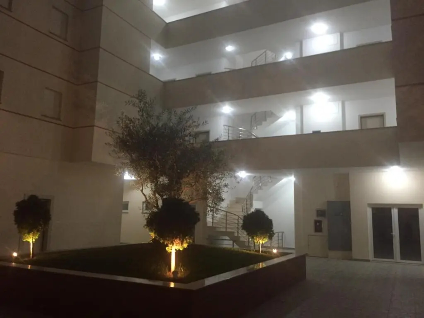 Luxury Apartments Golem