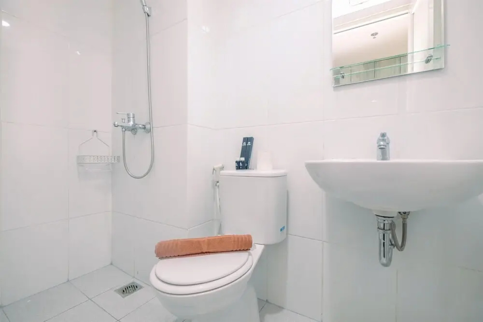 New Furnished Tamansari Mahogany Studio Apartment with Modern Style