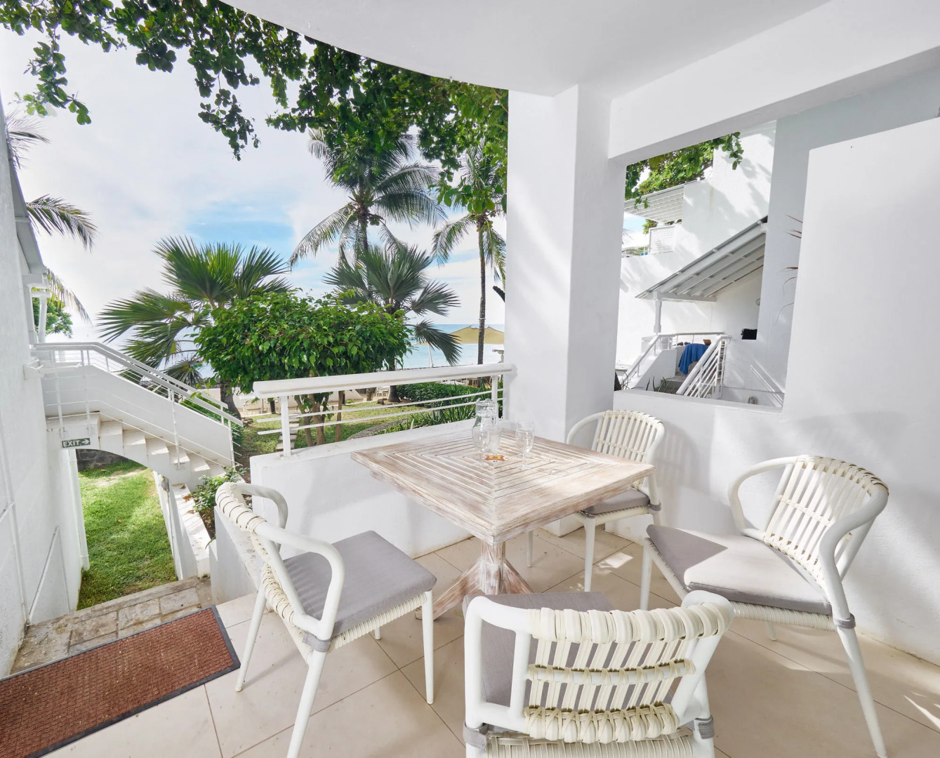 Le Beachclub Serviced Apartments and Villas