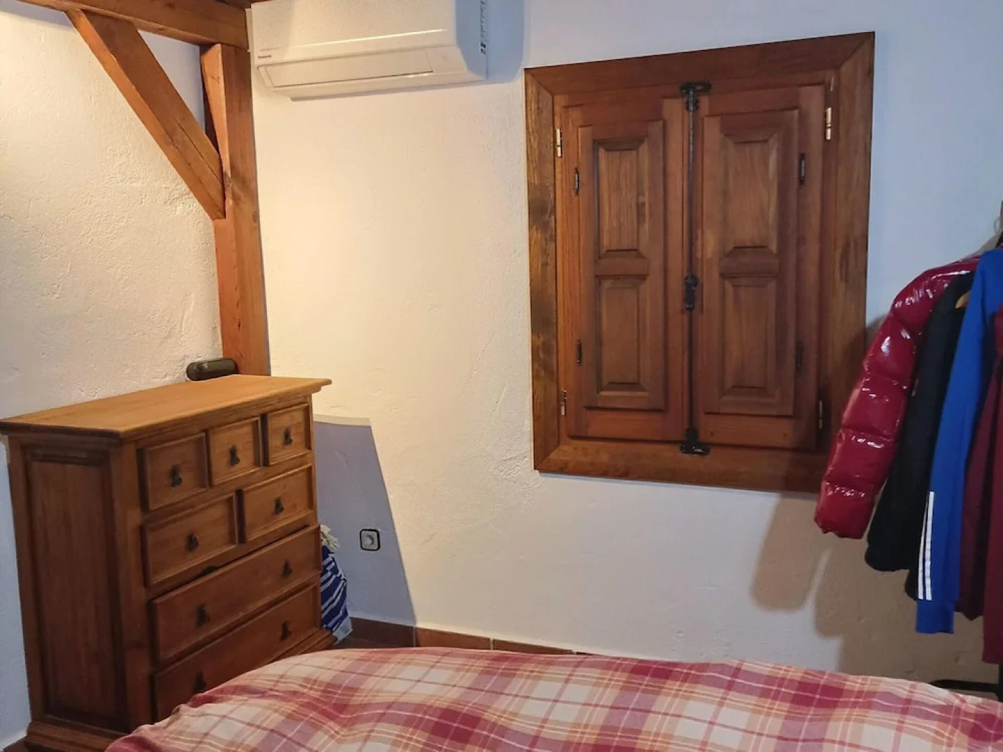 Pretty Cottage in Alcaucín with Private Swimming Pool