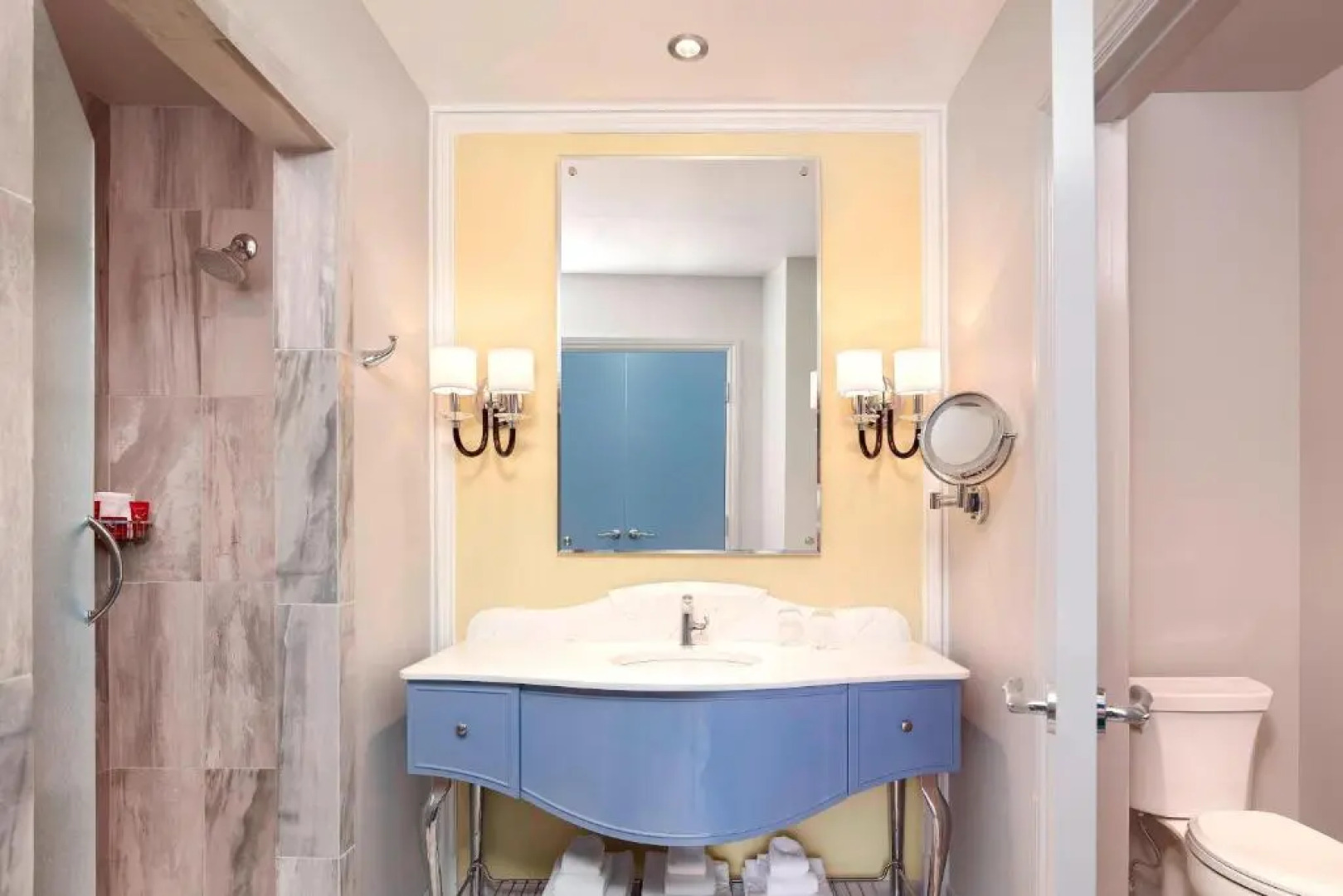 Grand Bohemian Charleston, Autograph Collection